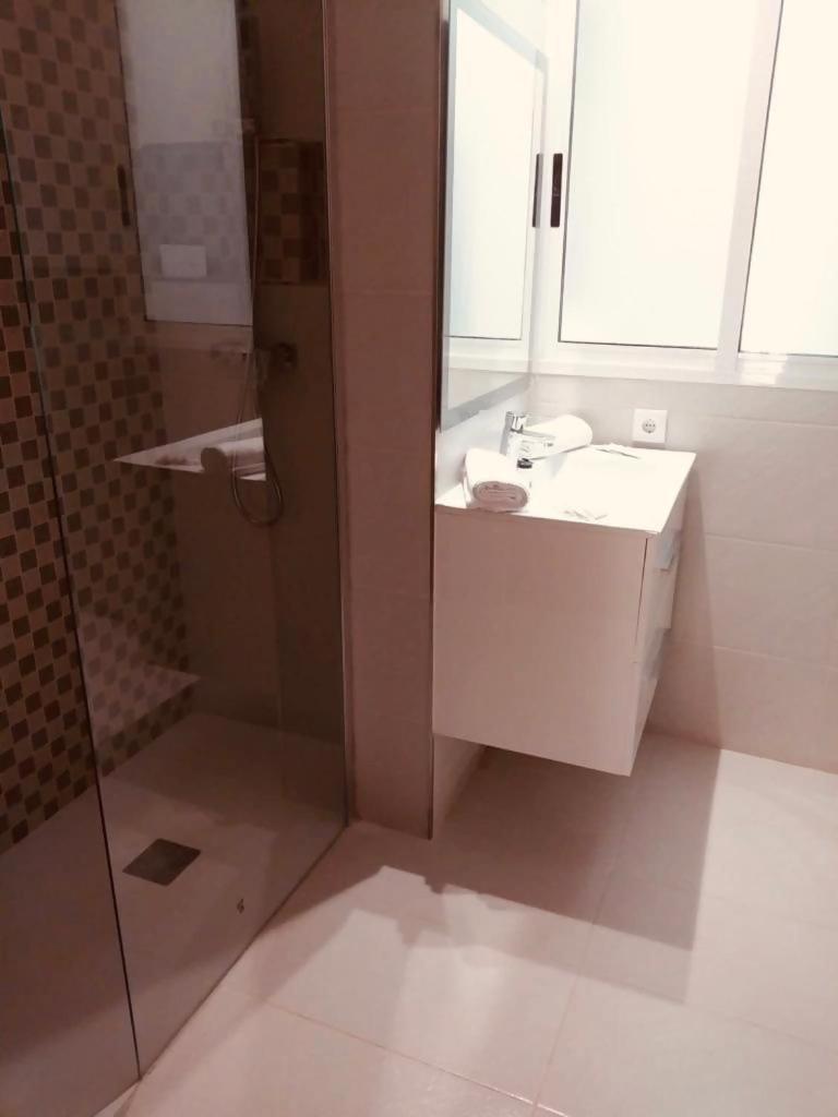 Appartamento Old Town Plaza Negrito By Nomad Host Valenza Esterno foto