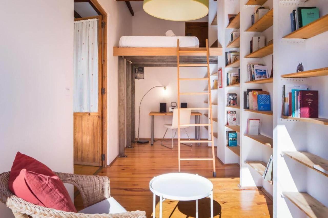 Appartamento Old Town Plaza Negrito By Nomad Host Valenza Esterno foto