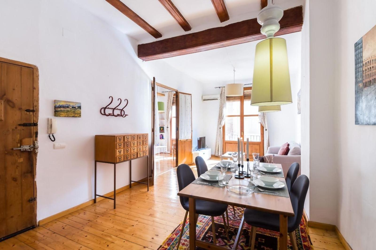 Appartamento Old Town Plaza Negrito By Nomad Host Valenza Esterno foto